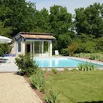 D'hotes La Sauvageonne Pensionat Saint-Palais (Gironde)
