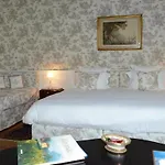 Guest house Chambres D'hotes La Sauvageonne