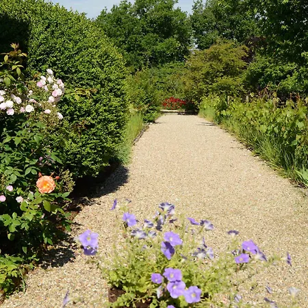 D'hotes La Sauvageonne 3* Saint-Palais