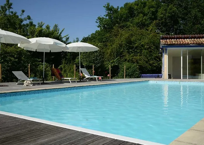 Гостевой дом D'hotes La Sauvageonne Сен-Пале